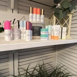 Huge  beauty bundle ALL DRUNK ELEPHANT!!!